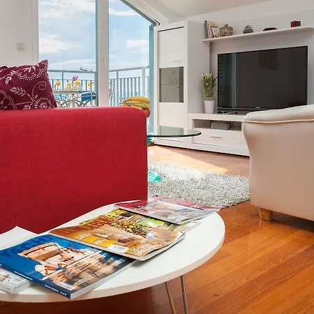 Sun Place Apartment *